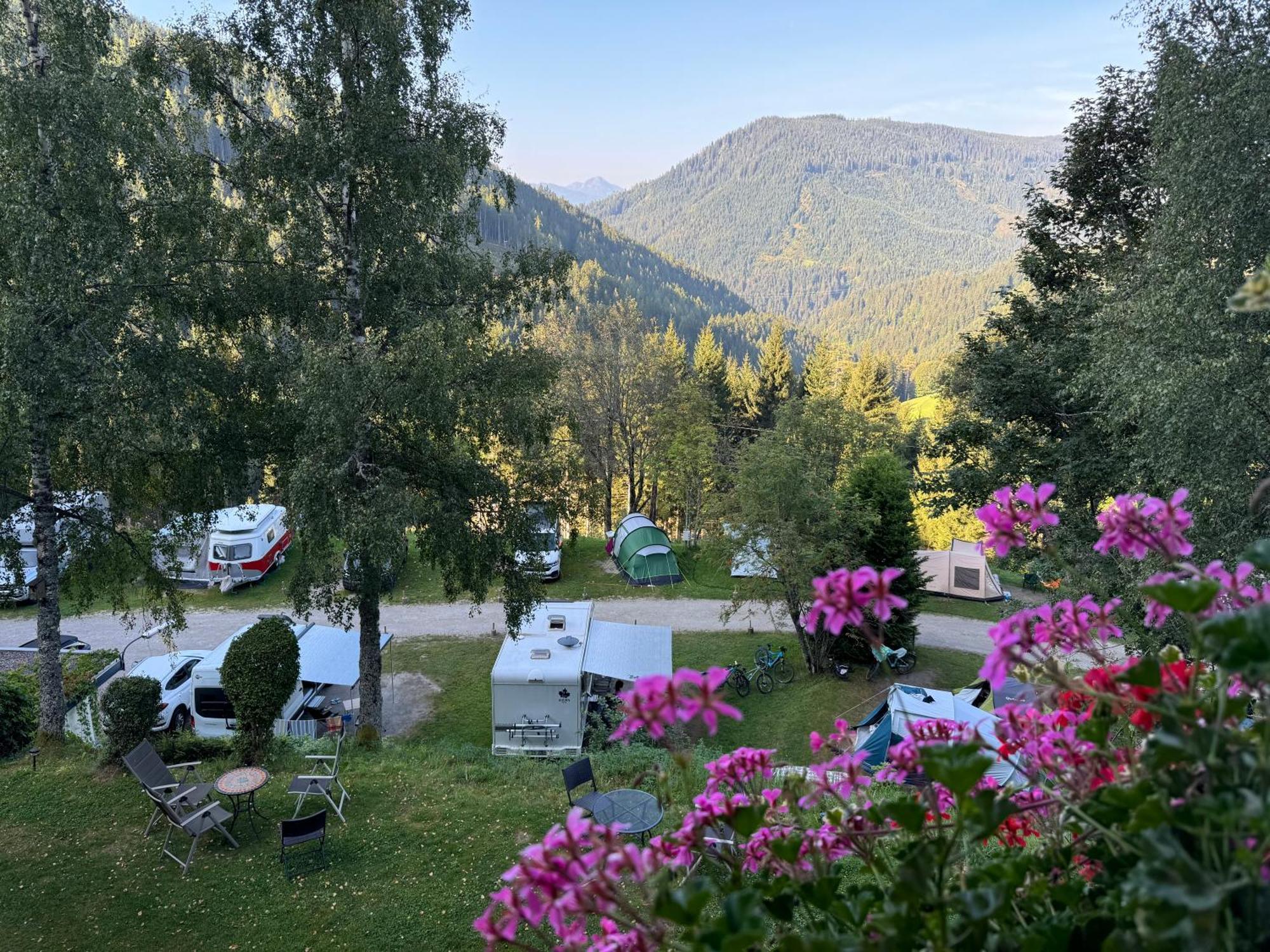 Fruehstueckspension Gsenger Ramsau am Dachstein Kültér fotó